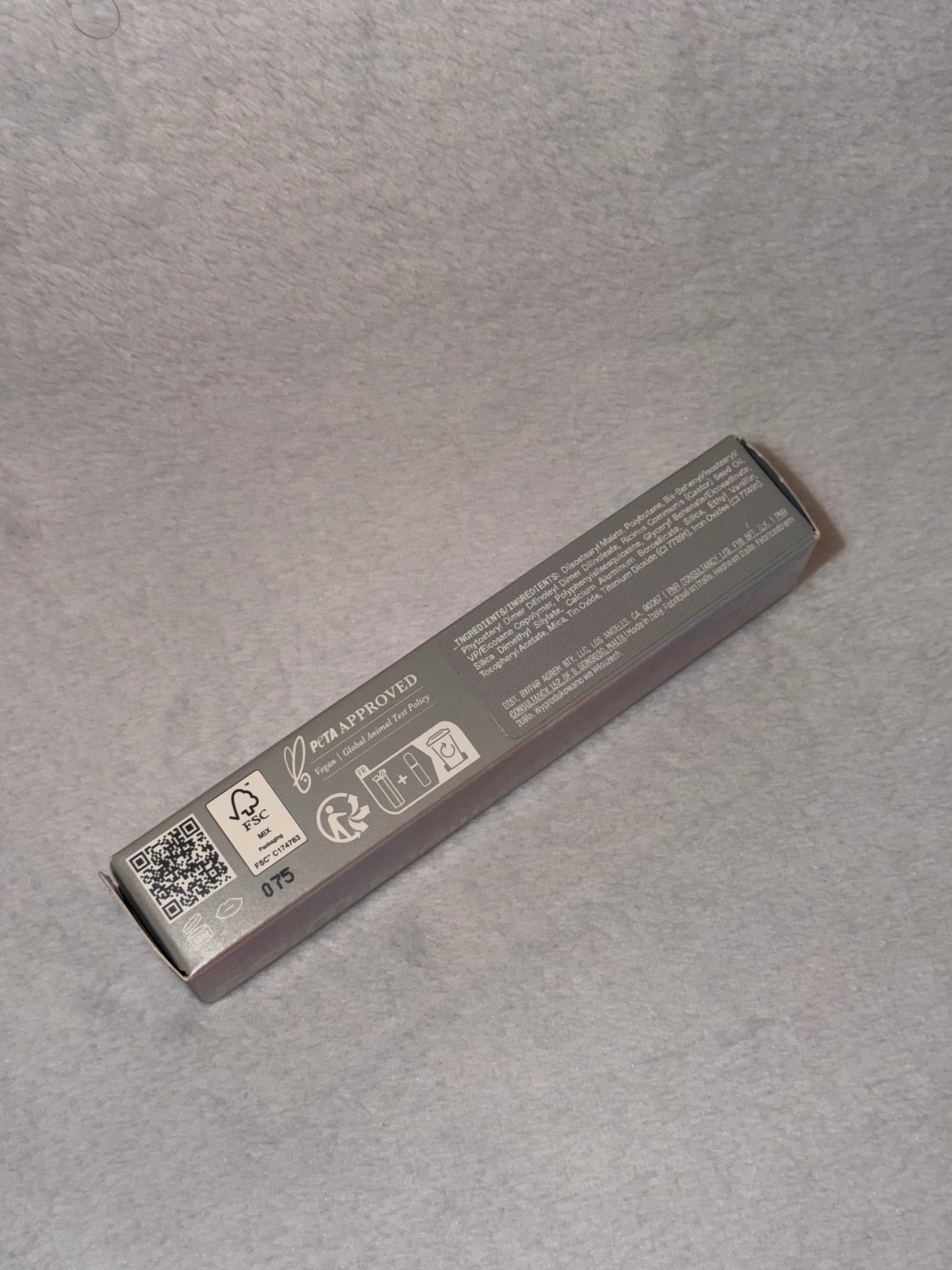 R.E.M Beauty Glossy Balm